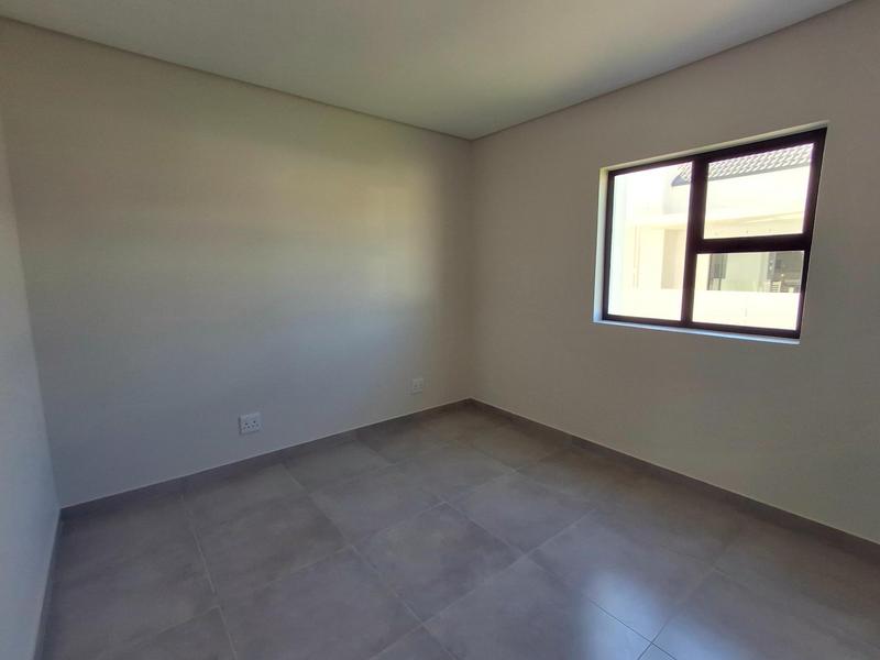 3 Bedroom Property for Sale in Britannia Bay Western Cape